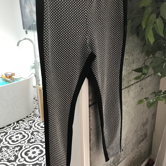 HUE Tights/leggings. - Picture 4 of 9